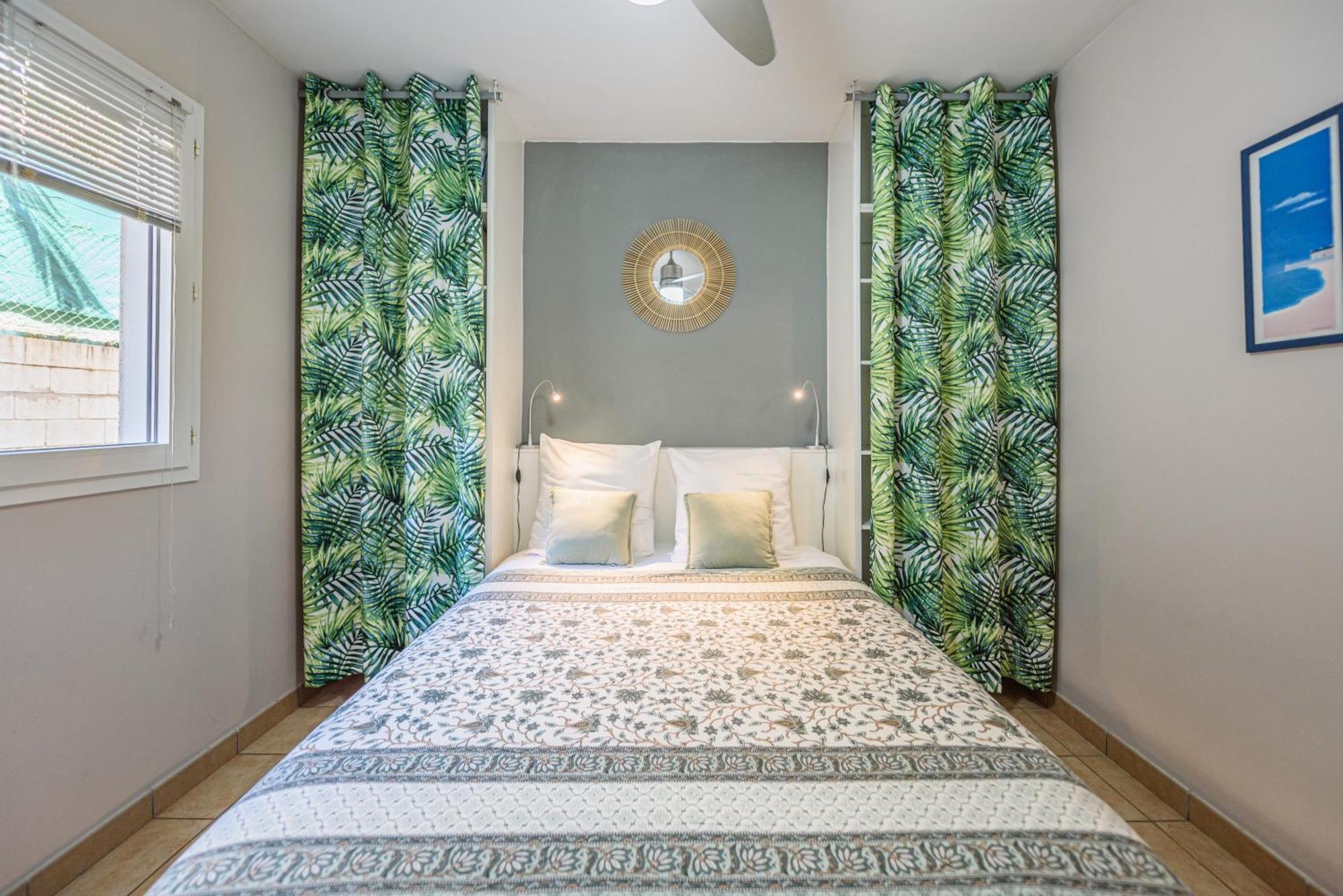 Le Jardin Des Tuit Tuit * Vue Mer * Cozy 생뢰 외부 사진